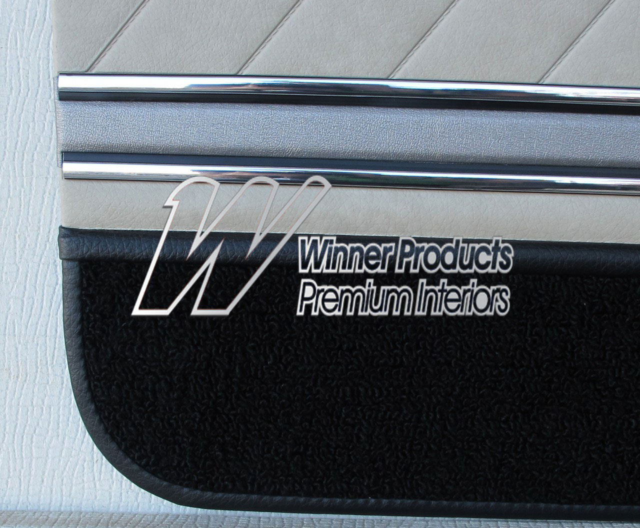 Holden Torana LC Torana GTR Coupe 48Y Sandalwood & Houndstooth Door Trims (Image 3 of 3)