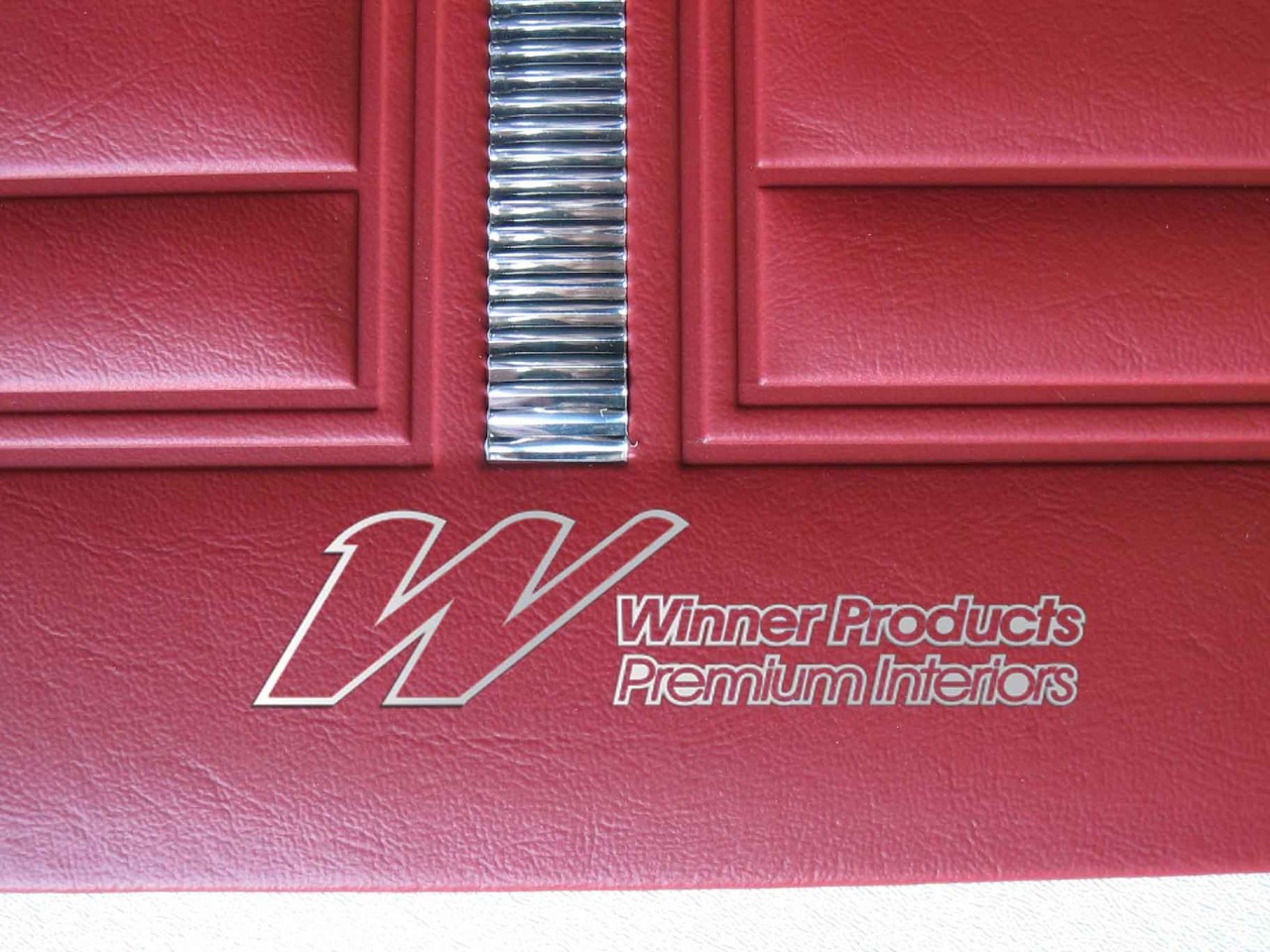 Holden Kingswood HK Kingswood Wagon 12F Goya Red Door Trims (Image 4 of 5)