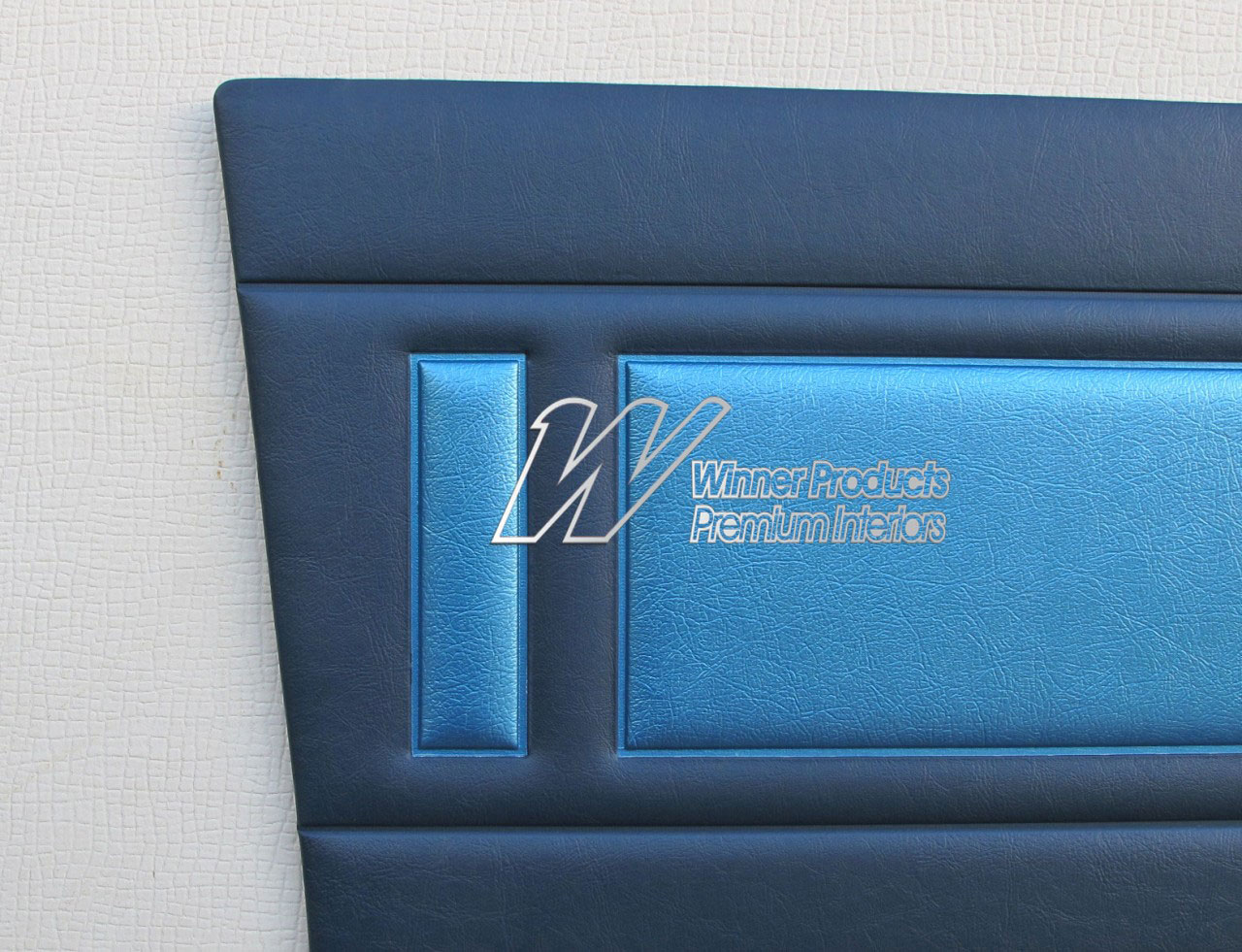 Holden Special EH Special Sedan C31 Saxe & Columbine Blue Door Trims (Image 11 of 15)