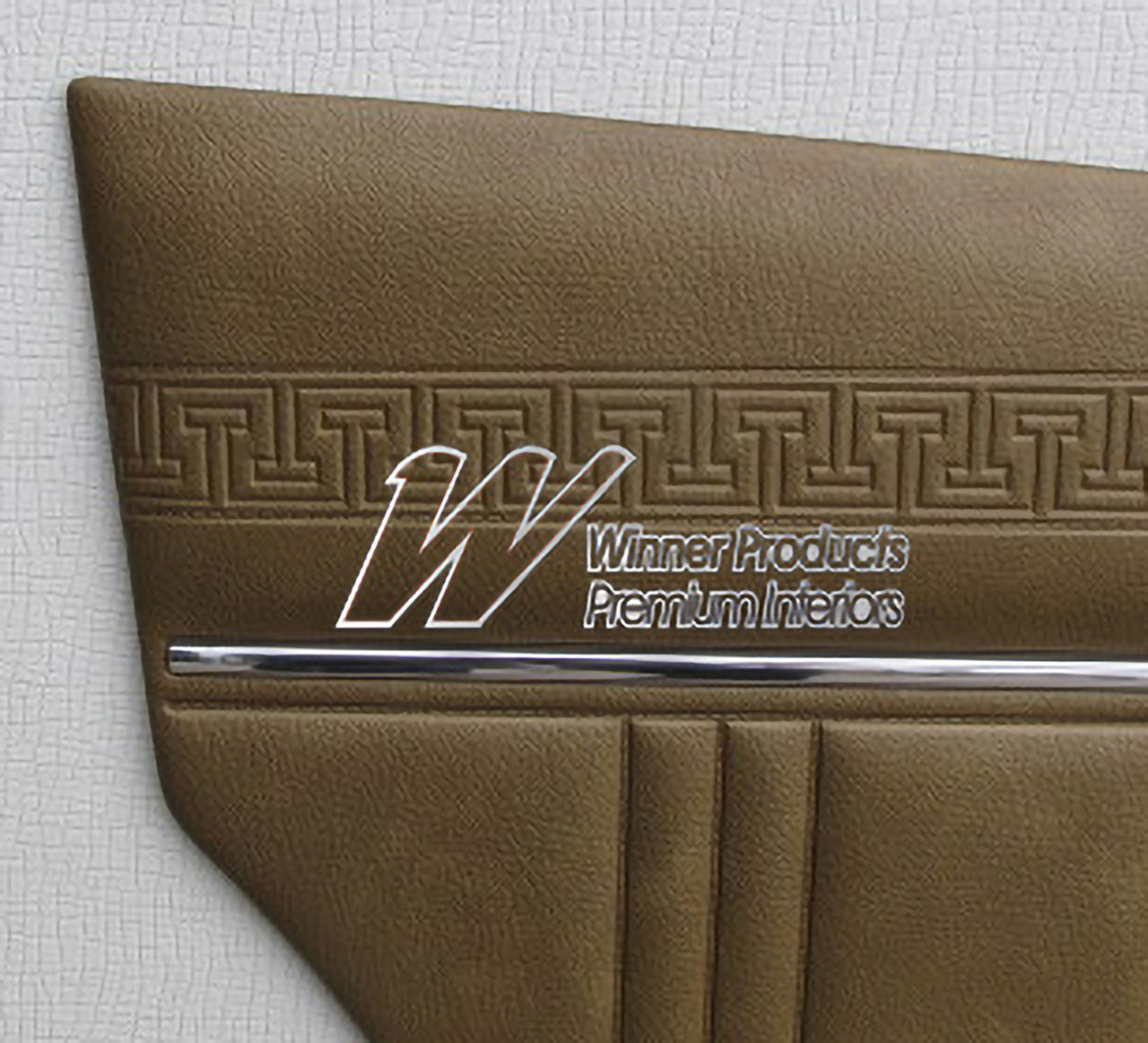 Holden Kingswood HG Kingswood Sedan 11E Antique Gold Door Trims (Image 13 of 14)