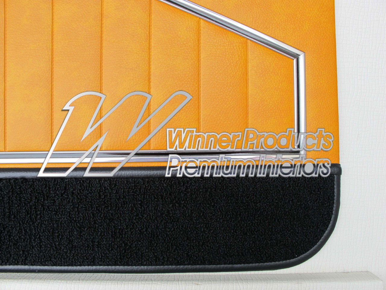 Holden Monaro HG Monaro GTS Coupe 15X Indy Orange Door Trims (Image 6 of 13)