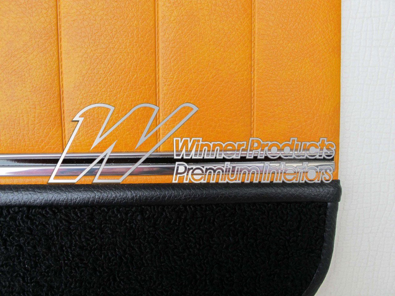 Holden Monaro HG Monaro GTS Coupe 15X Indy Orange Door Trims (Image 11 of 13)