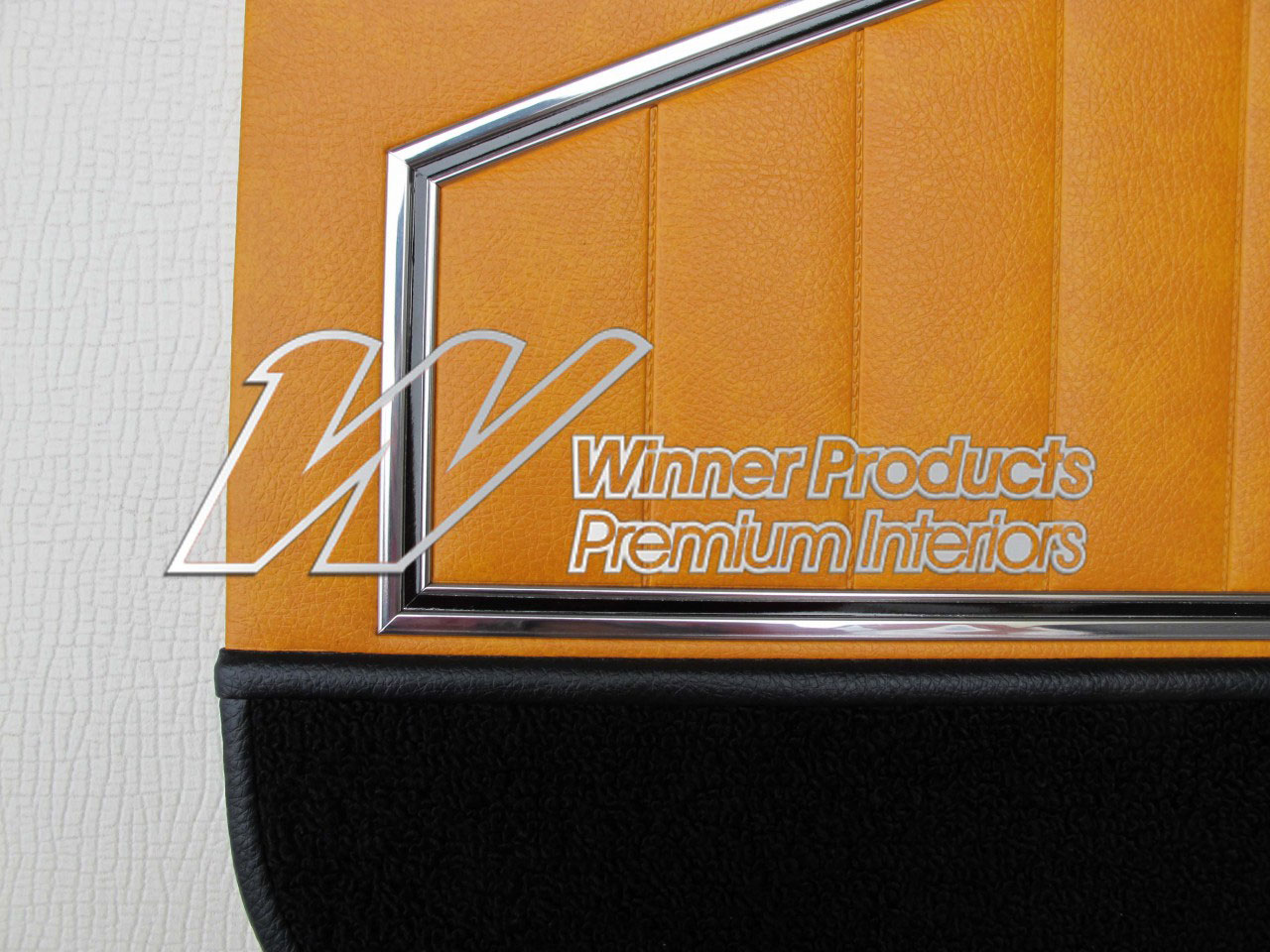 Holden Monaro HG Monaro GTS Coupe 15X Indy Orange Door Trims (Image 12 of 13)