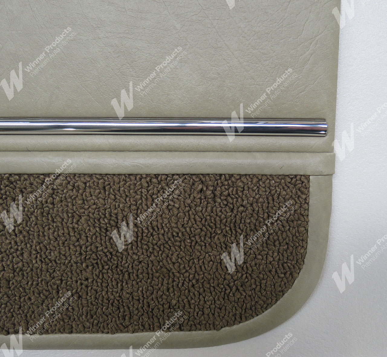 Holden Monaro HJ Monaro LS Coupe 60V Chamois & Covert Door Trims (Image 5 of 5)