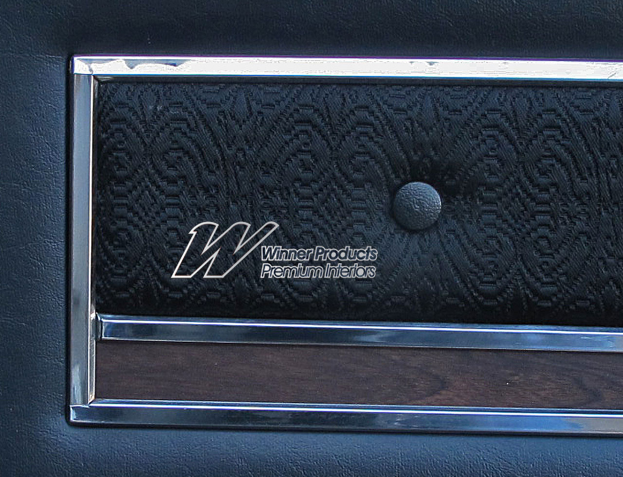 Holden Brougham HK Brougham Sedan 10M Black & Brocade Door Trims (Image 8 of 15)