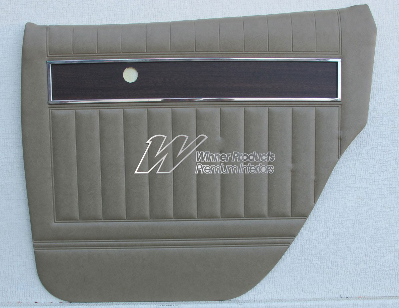 Holden Premier HK Premier Wagon 18S Buckskin Beige & Castillion Weave Door Trims (Image 4 of 5)