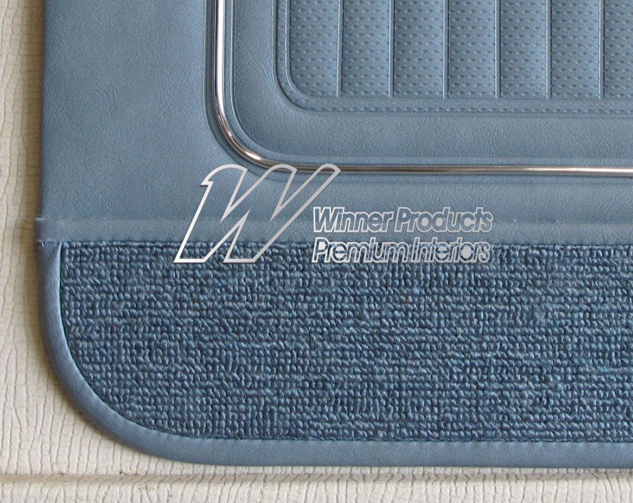 Holden Monaro HK Monaro GTS Coupe 14Z Jacana Blue Door Trims (Image 3 of 15)