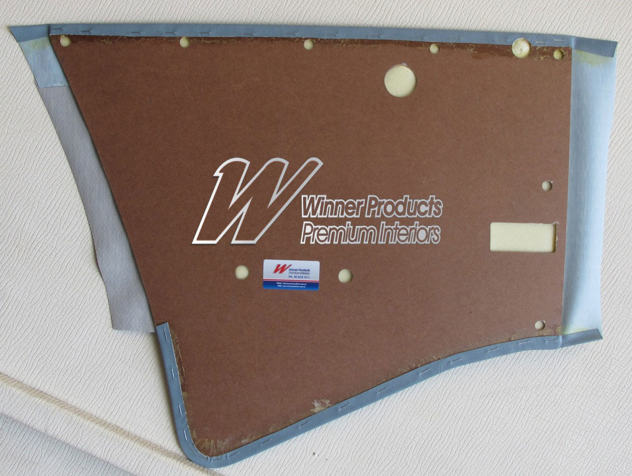 Holden Monaro HK Monaro GTS Coupe 14Z Jacana Blue Door Trims (Image 12 of 15)