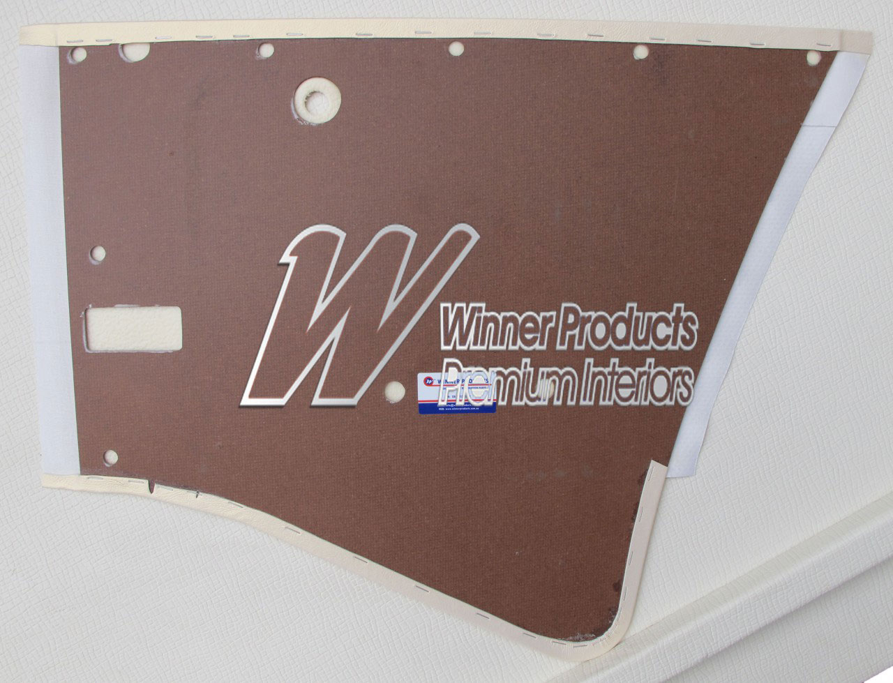 Holden Monaro HK Monaro GTS Coupe 18Y Parchment & Black Door Trims (Image 8 of 18)