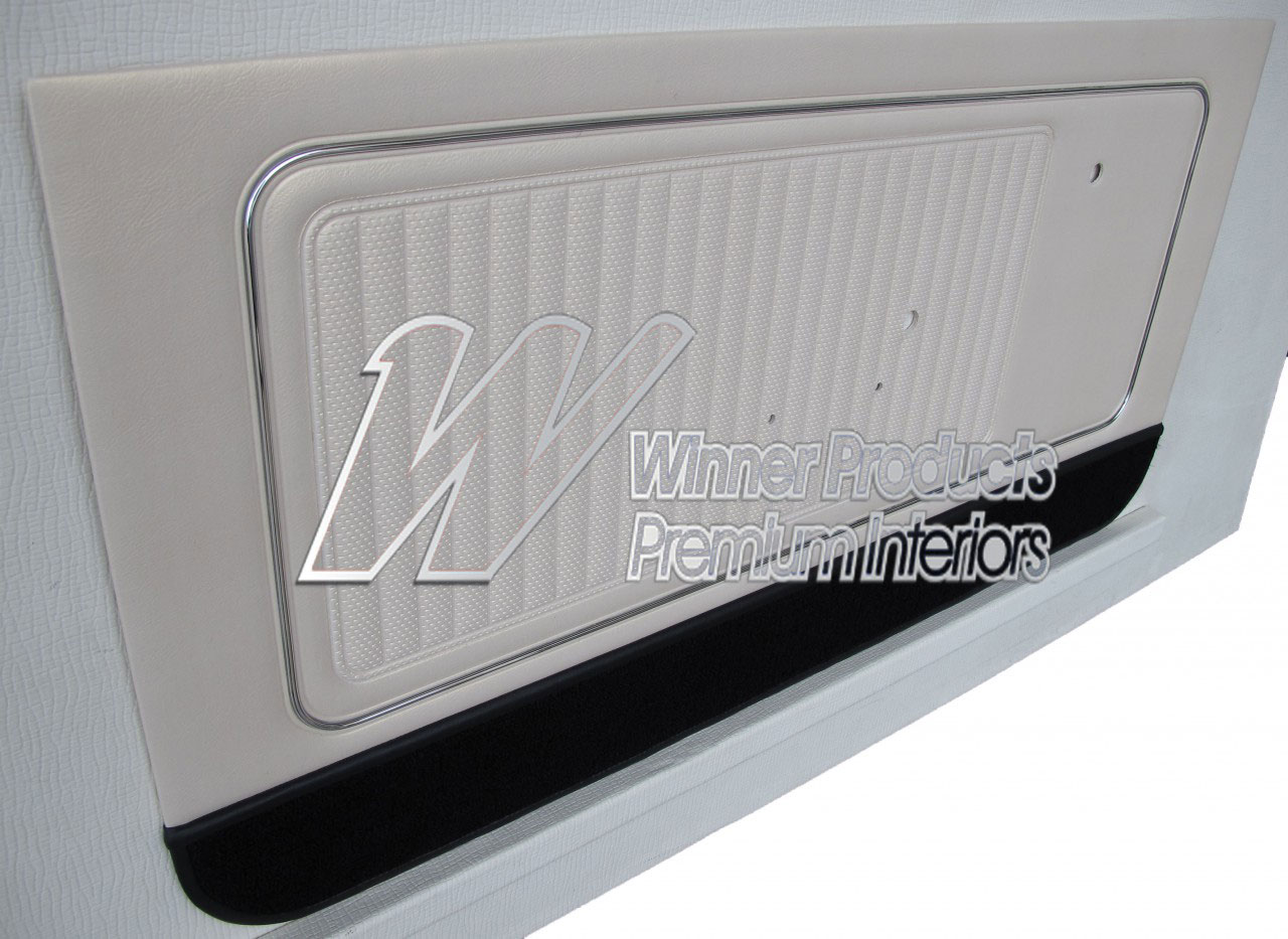 Holden Monaro HK Monaro GTS Coupe 18Y Parchment & Black Door Trims (Image 16 of 18)