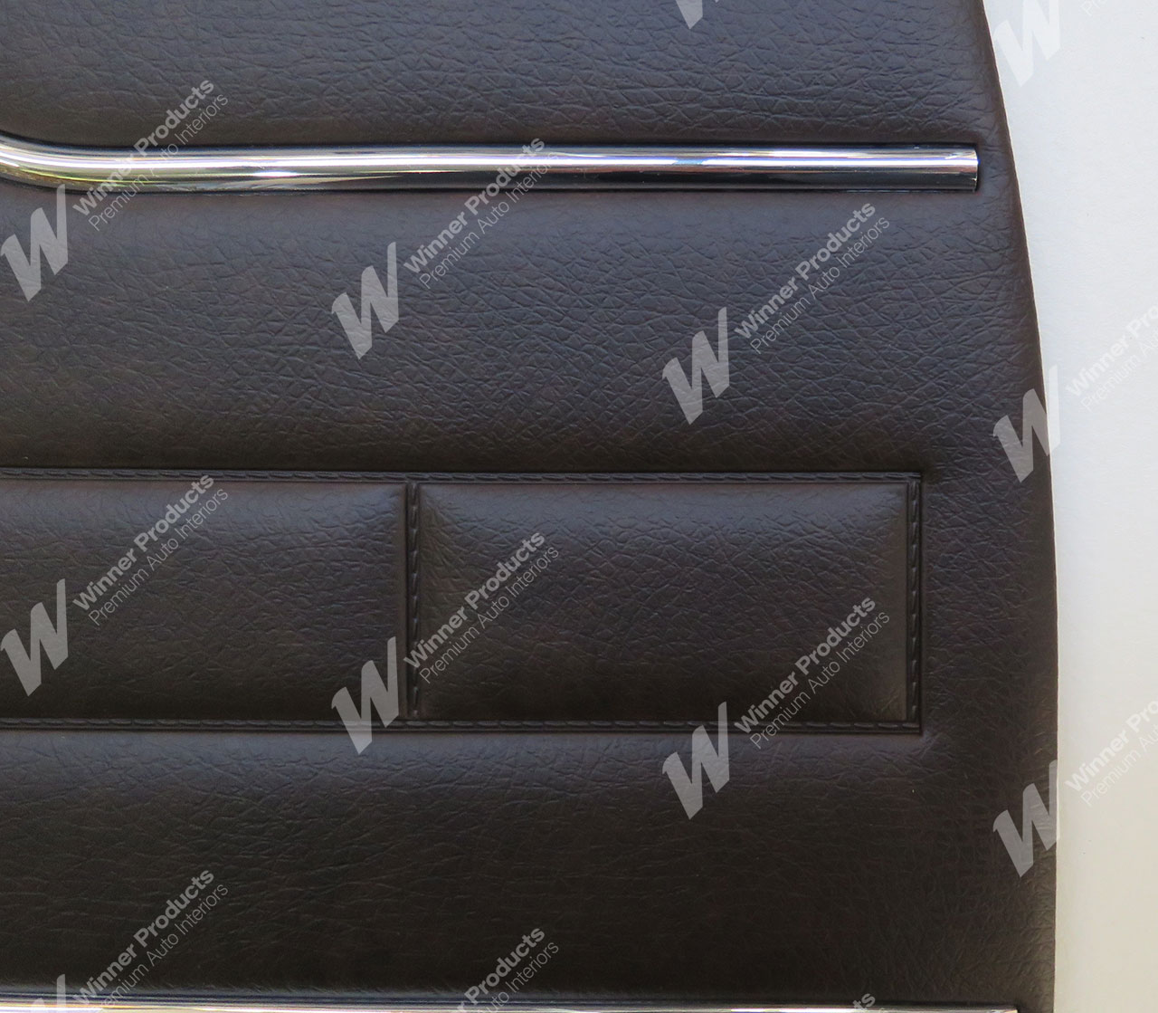 Holden Monaro HQ Monaro Coupe Jan-Aug 72 19E Antique Brown Door Trims (Image 5 of 7)