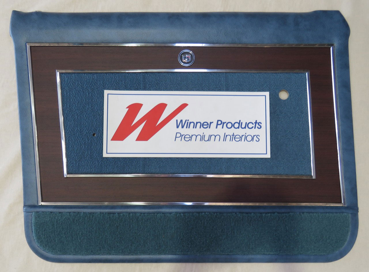 Holden Brougham HT Brougham Sedan 14M Twilight Blue & Brocade Door Trims (Image 4 of 9)