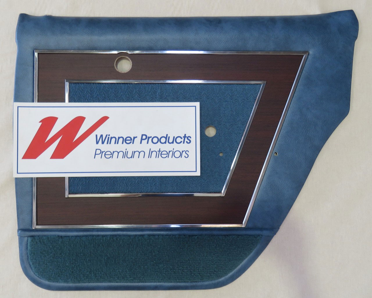 Holden Brougham HT Brougham Sedan 14M Twilight Blue & Brocade Door Trims (Image 6 of 9)