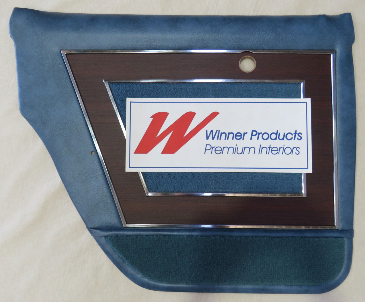 Holden Brougham HT Brougham Sedan 14M Twilight Blue & Brocade Door Trims (Image 8 of 9)