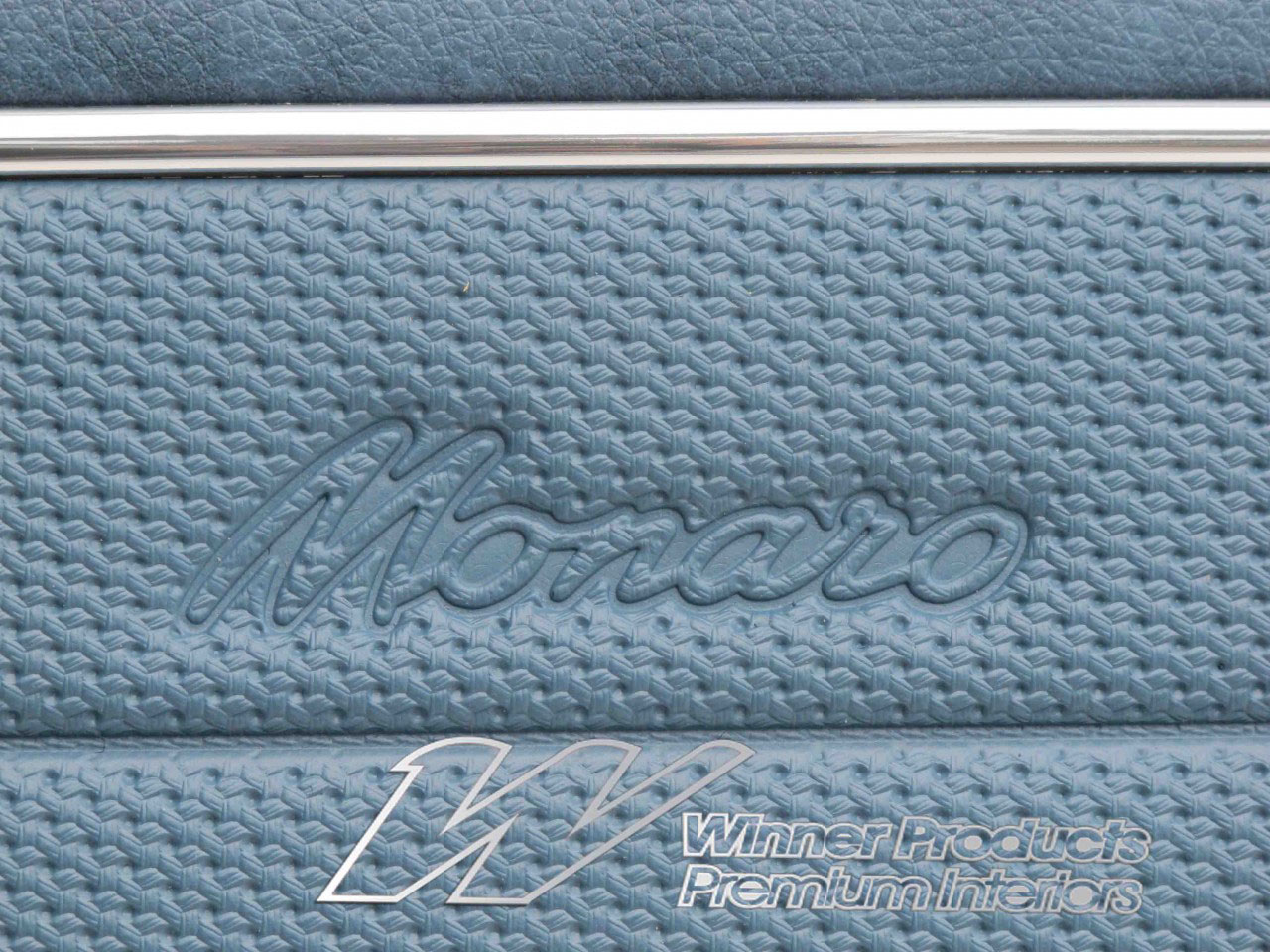 Holden Monaro HT Monaro GTS Coupe 14Y Twilight Blue & Houndstooth Door Trims (Image 4 of 5)