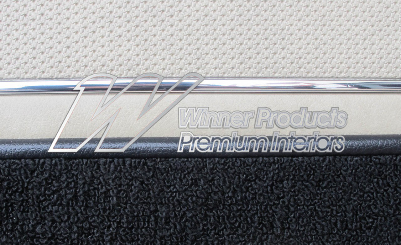 Holden Monaro HT Monaro GTS Coupe 18Y Sandalwood & Black & Houndstooth Door Trims (Image 4 of 5)