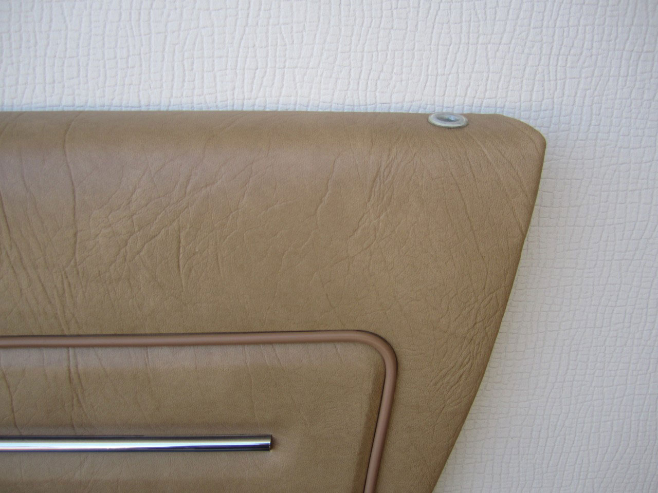 Holden Sandman HZ Sandman Panel Van 63V Buckskin Door Trims (Image 10 of 18)