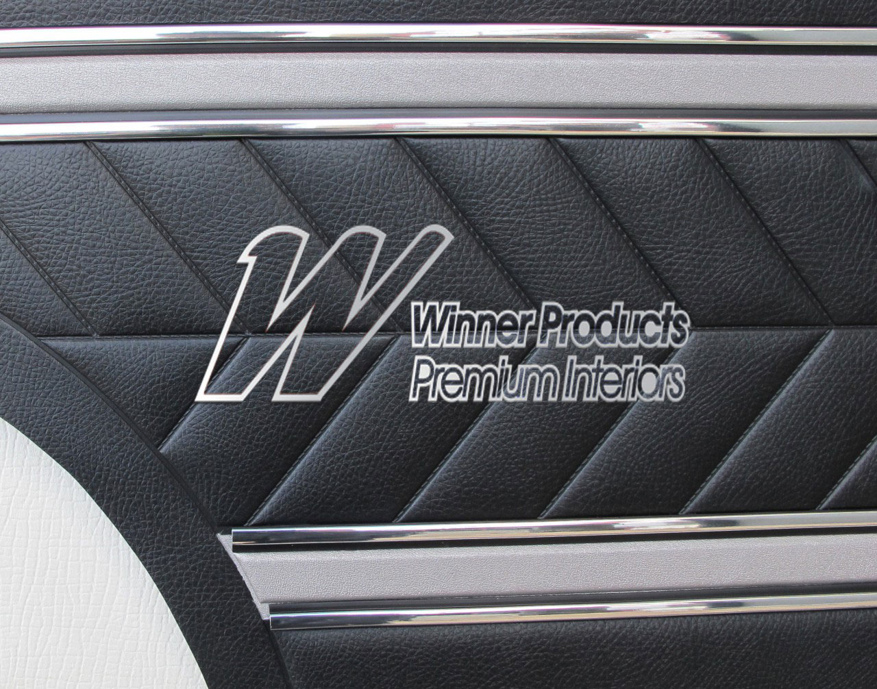 Holden Torana LC Torana GTR Coupe 40L Black & Houndstooth Door Trims (Image 11 of 50)