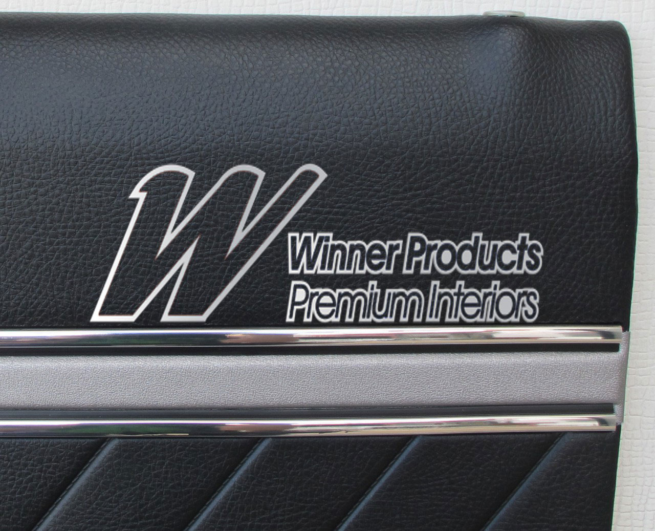 Holden Torana LC Torana GTR Coupe 40Y Black & Houndstooth Door Trims (Image 21 of 50)