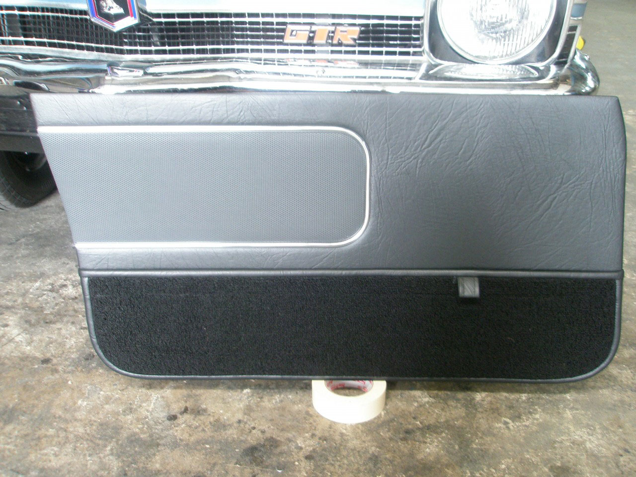 Holden Torana LH Torana SLR Sedan 19X Black & Royal Cord Door Trims (Image 4 of 5)
