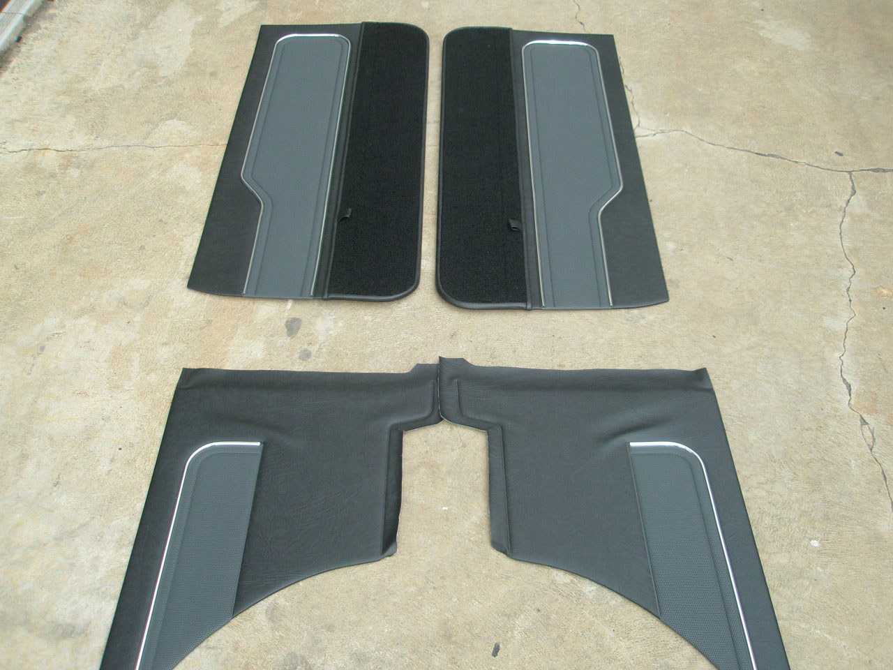 LX SS Torana Hatch Door Trim Set (Front & Rear) Slate Black Long Grain with Dark Grey Golfball