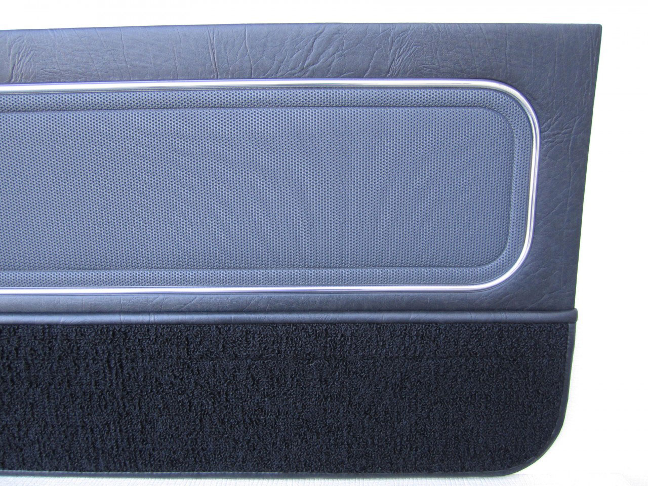 Holden Torana LX Torana SS Hatch 18V Slate Black Door Trims (Image 9 of 12)