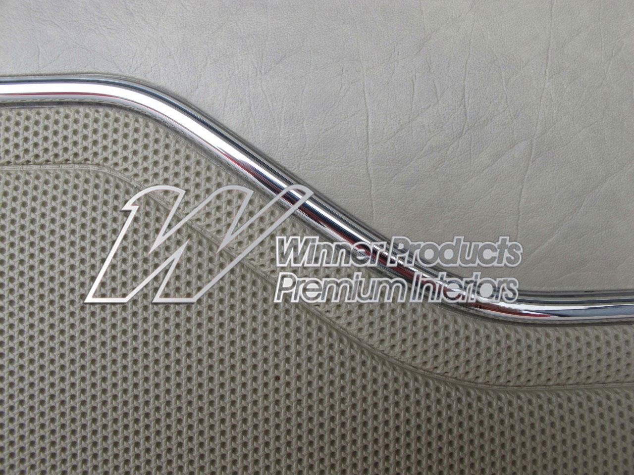 Holden Torana LX Torana SS Hatch 60A Chamois & Golfball Door Trims (Image 8 of 10)