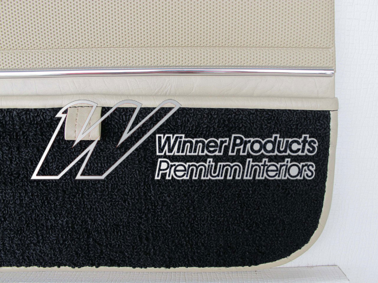 Holden Torana LX Torana SS Hatch 60A Chamois & Golfball Door Trims (Image 9 of 10)