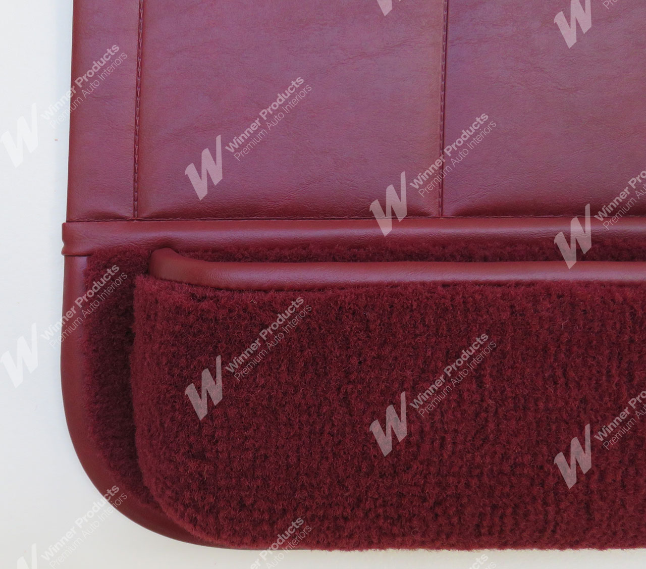 Holden Commodore VB SLE Sedan 77Y Carmine Door Trims (Image 5 of 6)