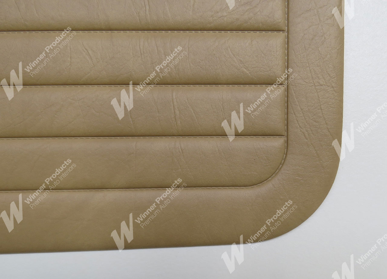 Holden Kingswood HZ Kingswood Sedan 63X Buckskin & Cloth Door Trims (Image 3 of 3)