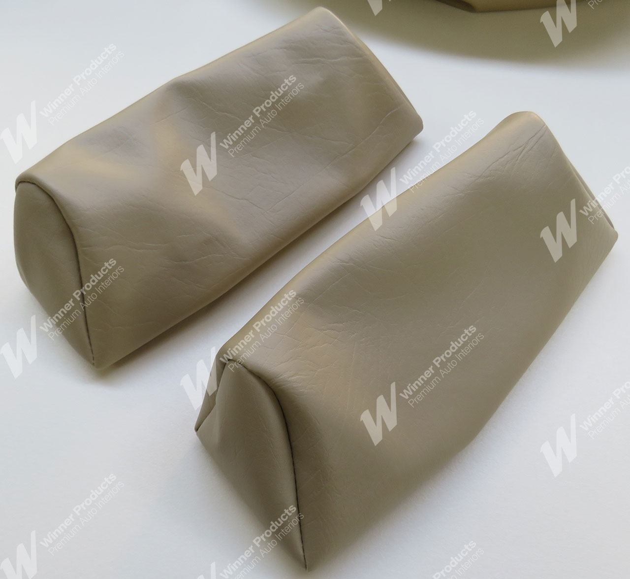 Holden Monaro HQ Monaro LS C Mar-Sep 74 38S Doeskin/Black Seat Covers (Image 4 of 5)