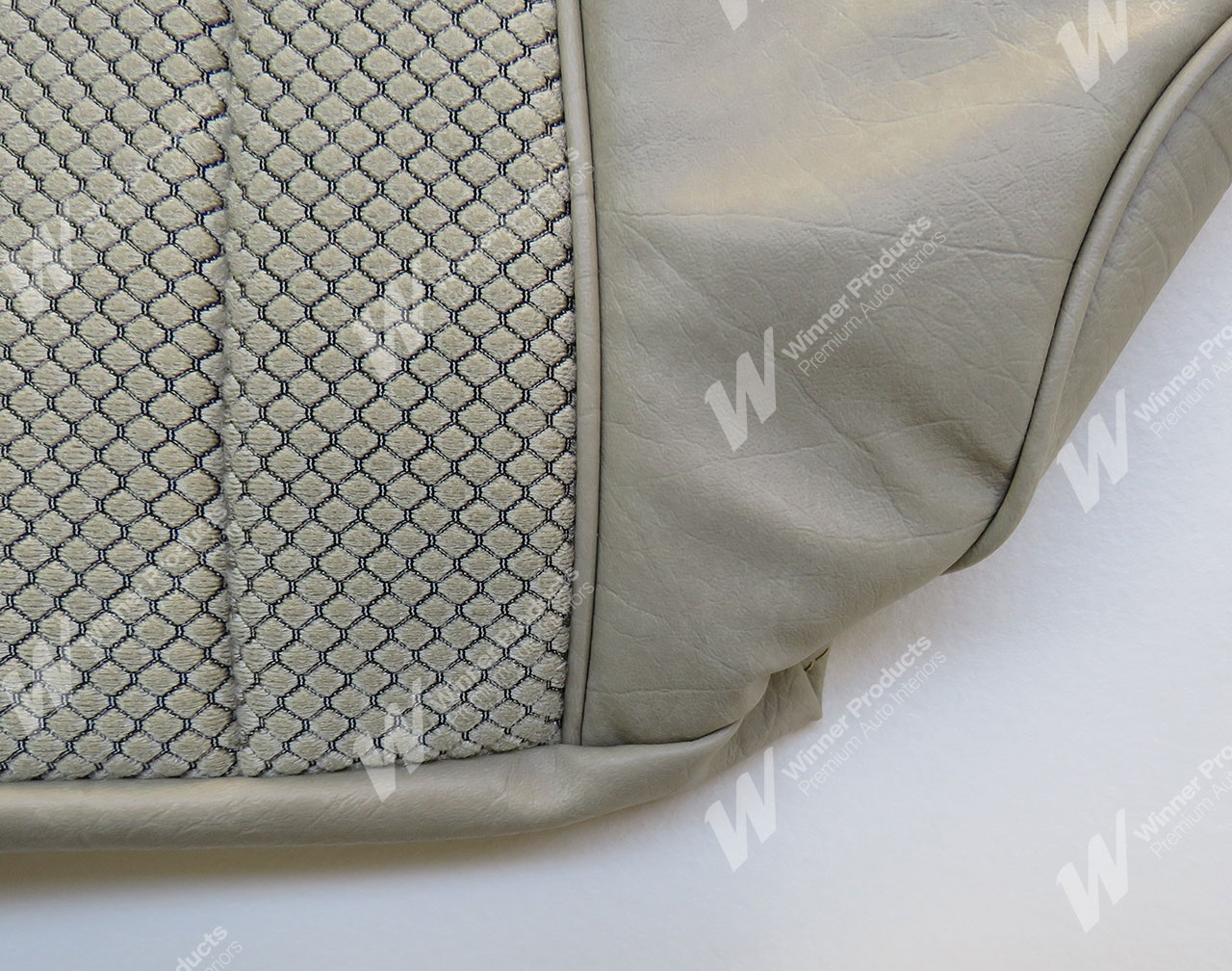 Holden Kingswood HZ Kingswood Wagon 60X Chamois & Cloth Seat Covers (Image 4 of 4)