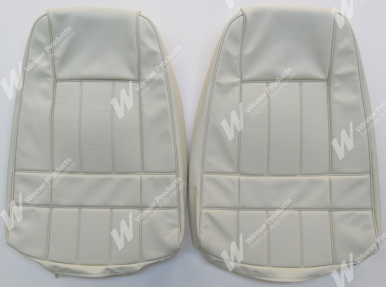 Ford GT XA GT Coupe W White Seat Covers (Image 2 of 4)