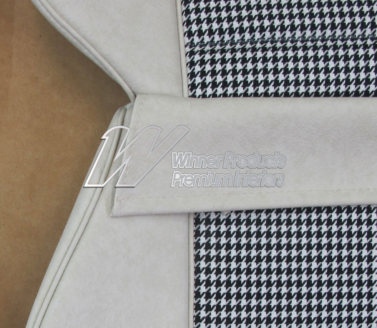 Holden Monaro HQ Monaro GTS Coupe Sep-Feb 73 18Y Flax & Houndstooth Seat Covers (Image 2 of 6)