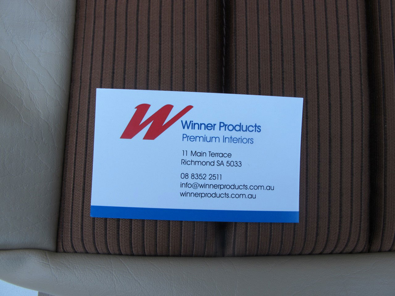 Holden Monaro HQ Monaro LS C Mar-Sep 74 38T Doeskin & Chestnut & Cloth Seat Covers (Image 4 of 9)