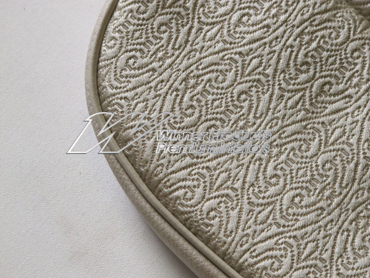 Holden Brougham HT Brougham Sedan 18M Sandalwood & Brocade Seat Covers (Image 2 of 8)