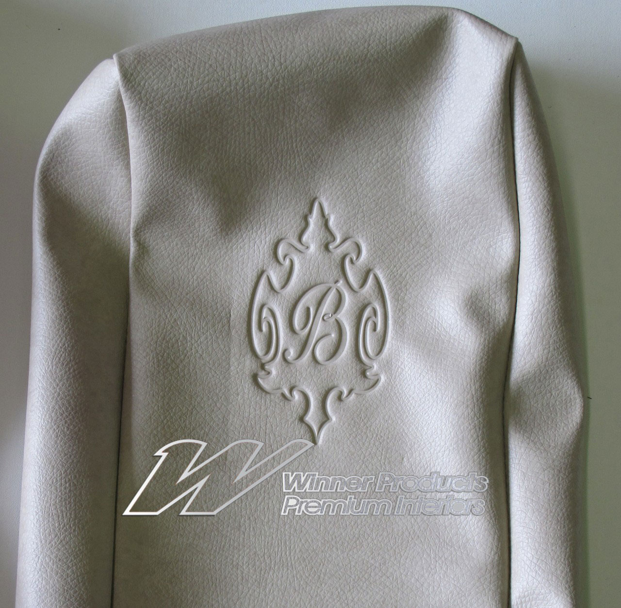 Holden Brougham HT Brougham Sedan 18M Sandalwood & Brocade Seat Covers (Image 3 of 8)