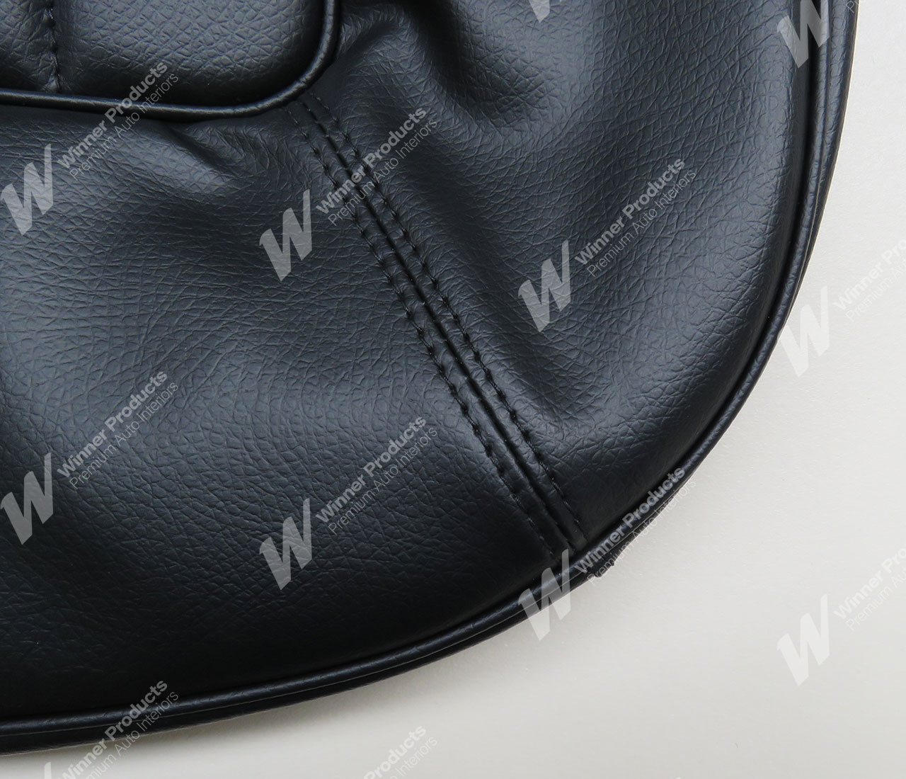 Holden Torana LJ Torana XU1 Coupe 40X Black Seat Covers (Image 7 of 7)