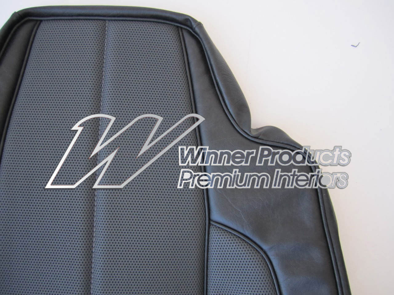Holden Torana LX Torana SS Hatch 18V Slate Black & Printed Stripe Seat Covers (Image 1 of 14)