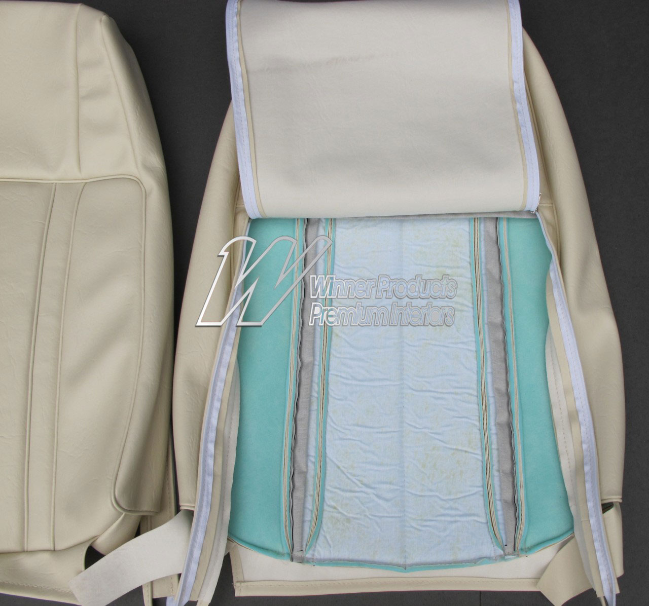 Ford GT XB GT Sedan W White Seat Covers (Image 4 of 14)